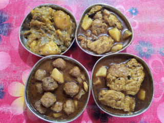 Gobinda গোবিন্দ রেস্টুরেন্ট