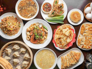 Běi Píng Jīng Chú Běi Fāng Miàn Shí Guǎn　yì Huá Diàn
