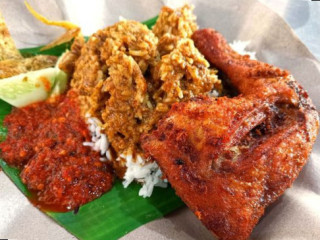 Restoran Mydin’s Corner