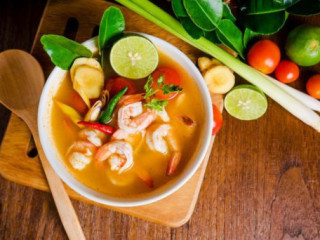 Izzah Tomyam