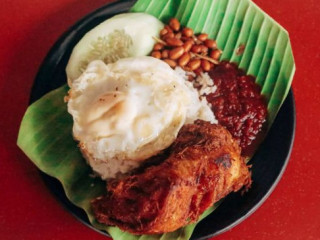 Restoran Serai Kampung