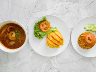 Apit Satay Mahkota Cheras