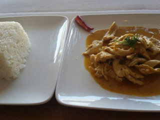 Dara Kitchen