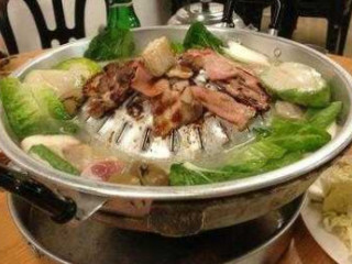 Thai Mookata Steamboat