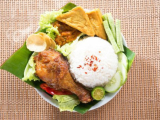 Captain Cafe