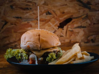 Fud’s Burger