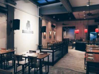 Bulldog Cafe