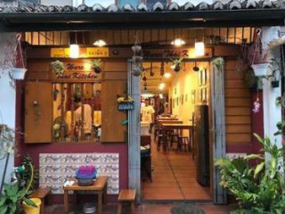 Waree Thai Kitchen