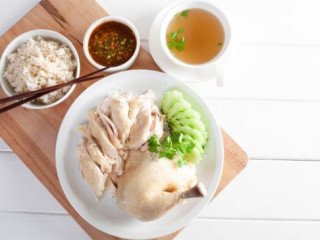 Bayu Borneo Masakan Chinese Muslim