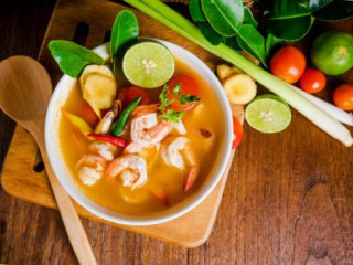 Yasmin Tomyam