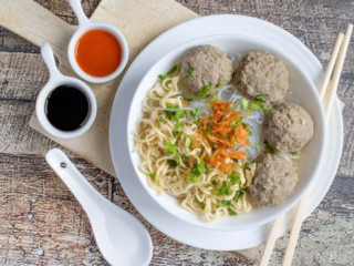 Kedai Bakso Kak Ani