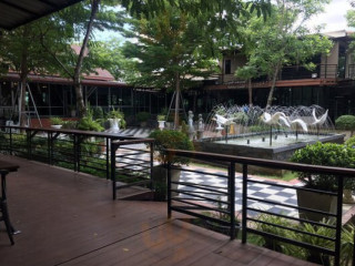 ปุยฝ้ายสวรรค์ In The Farm