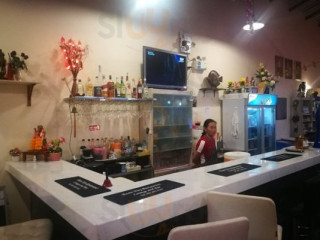 ร้านอาหาร บ้านน้อย