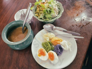 ขนมจีนบ้านนา
