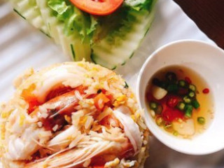 ร้านลาบลุงนิล