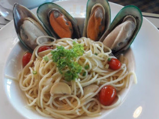 เชฟอั๋น