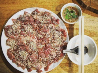 หมูเจงกริลล์ จันทบุรี หมูย่างเจงกีสข่านสาขา 2