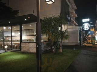 Hashi Japanese Izakaya