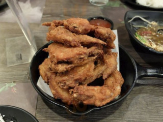 ร้านอาหาร ตำมั่ว