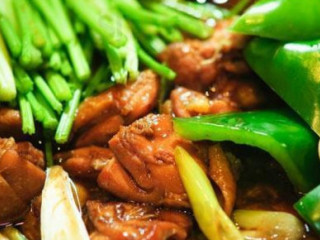 Gǔ Zǐ Dēng 「shāo Kǎo、 Jū Jiǔ Wū」