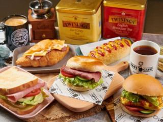 Yolo's Cafe Tōng ān Diàn