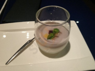 Xià Mù Ní Zhōng Lì Yán Píng Diàn