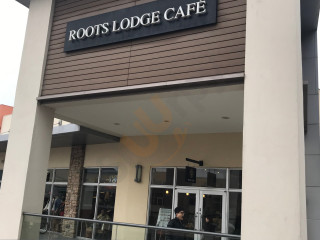 Roots Cafe Huá Tài Míng Pǐn Chéng