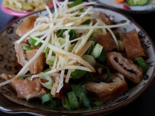 Zhāng Jiā Chuān Wèi Niú Ròu Miàn Shí Guǎn