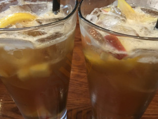 Tgi Fridays Xīng Qī Wǔ Cān Tīng Zhōng Lì Diàn