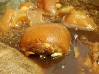Miào Kǒu ā Mā Chòu Dòu Fǔ