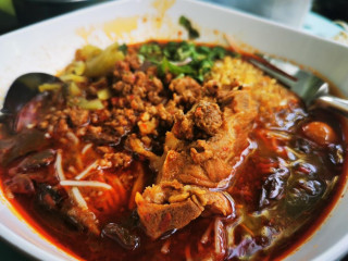 ร้านน้ำเงี้ยวซี่โครง