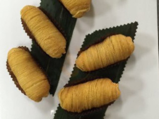 Dōng Hǎi Yú Shì
