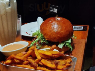 Zax Bbq