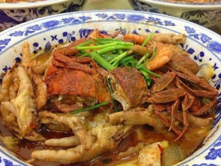 Pǐn Jì Bāo Yú Háng Diàn