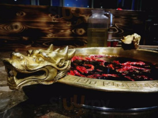 Chóng Qìng Xiǎo Lóng Kǎn Yuán Wèi Huǒ Guō