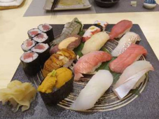 Gōng Zé Rì Běn Liào Lǐ
