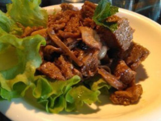 Hàn Tài Dōng Nán Yà Fēng Wèi Cān Tīng ān Tíng Diàn