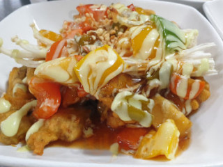 포로수용소굴구이