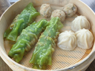 황도바지락손칼국수