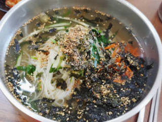 후루룩냠냠