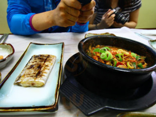 명품멸치쌈밥