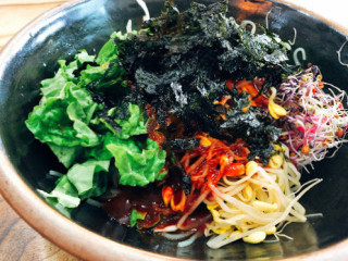 노란칼국수