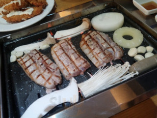 돈페