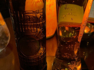 Flair Bar And Restaurant Lì Yè Cān Tīng Jiǔ Ba