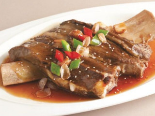 Tsui Hang Village (Tsim Sha Tsui)