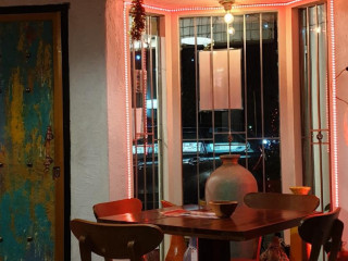 Dela Mexicana Resto
