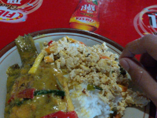 Rumah Makan Mah Nini