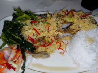 Pecel Lele Lela