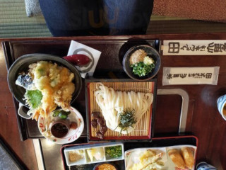 うどん Běn Zhèn Shān Tián Jiā Zàn Qí Běn Diàn