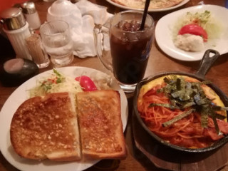 カフェ ド ムッシュ Jī Lù Diàn